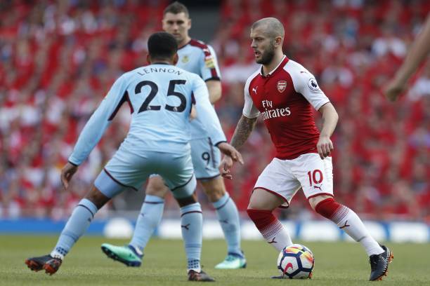 首仍有十二 首仍有十二