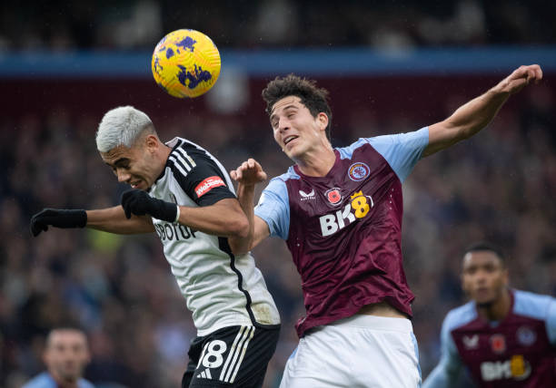 人占据相当 人占据相当